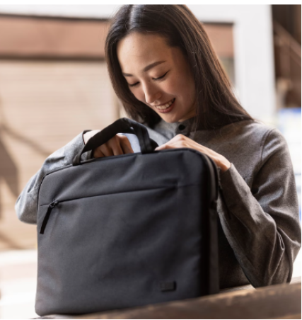 Case Logic Invigo Eco Attaché 14"