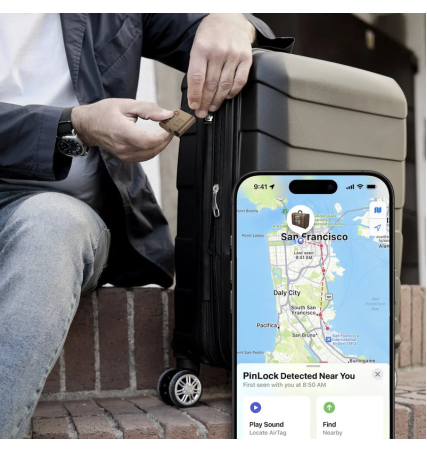 Momax PinLock Find My Locator with TSA Padlock